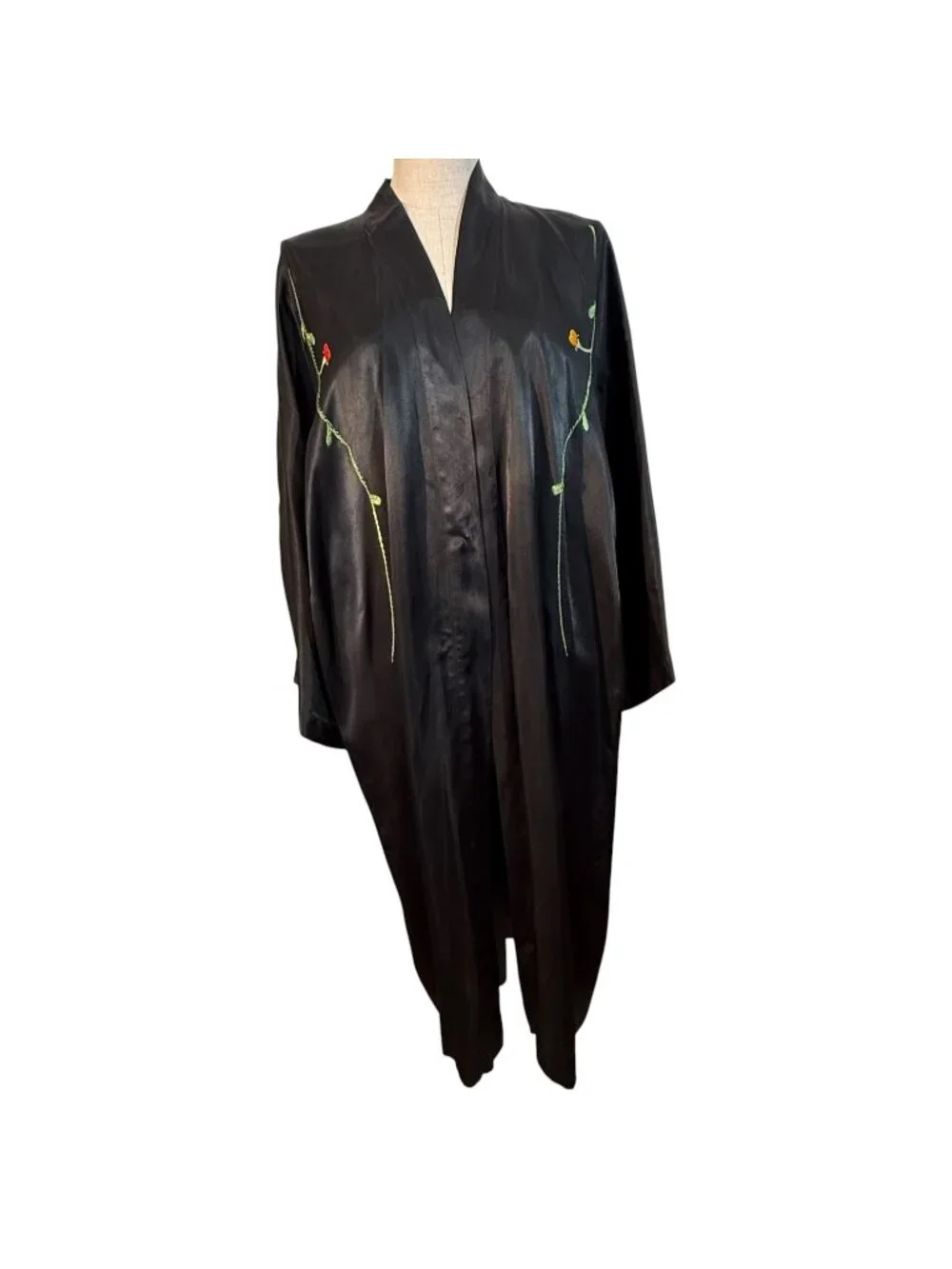 Vintage Black Satin Embroidered Floral Kimono Robe Belt Waist Asian - Picture 4 of 8